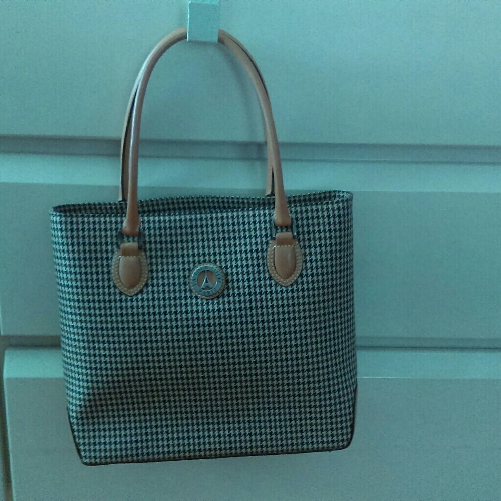 LA tour Eiffel Paris Lady bag